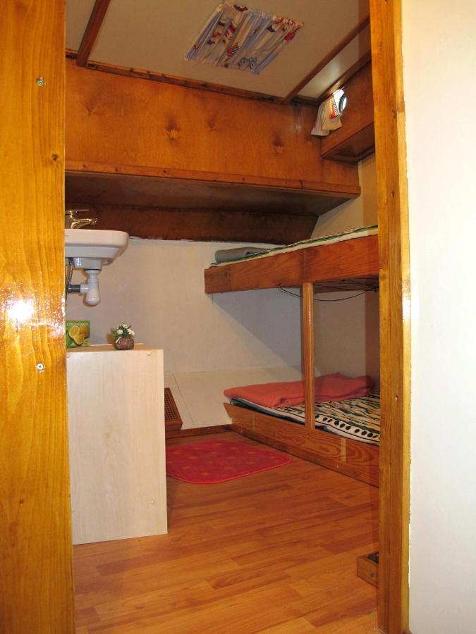 Spes Mea Botel *